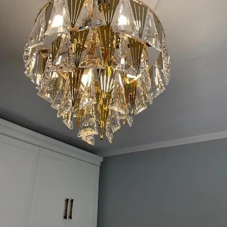 Luxury Hosting In *